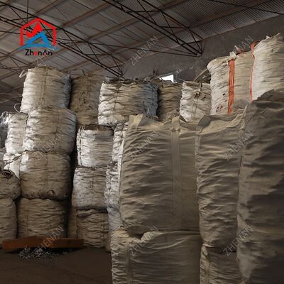 Silikon metaliczny 2202 10-50 mm Gromada o zawartości Si ≥99,3% do produkcji stopów aluminium