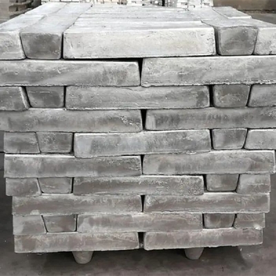 Jasny srebrny lekki wlewek magnezu 99,98% 25 kg do odlewania i kucia