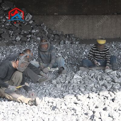 Silicon Metal 3303 2202 1101 Grudka o niskiej zawartości zanieczyszczeń Stabilna kompozycja dla stopu aluminium i materiałów przemysłu metalurgicznego